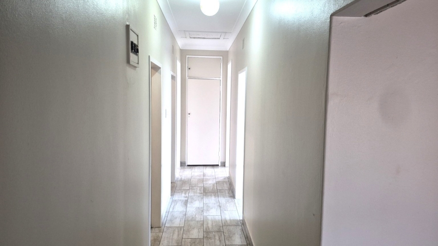 To Let 3 Bedroom Property for Rent in La Hoff North West